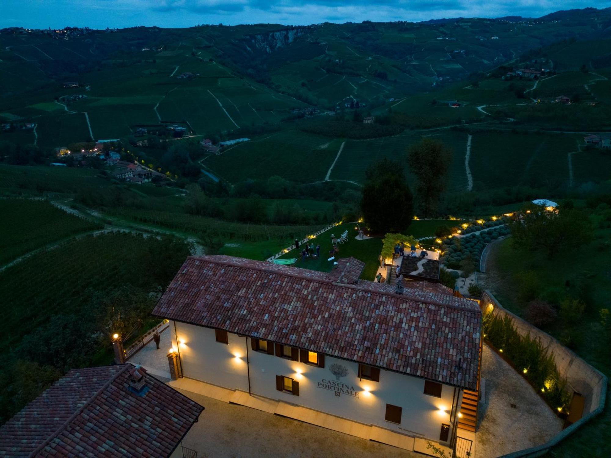 Cascina Portinale 8 Villa Alba  Exterior photo